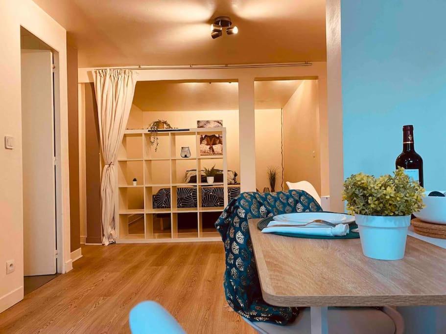 Appartement Cosy Au Calme A 20 Min De Paris Villejuif Bagian luar foto